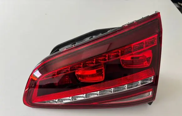 Volkswagen Golf VII Tailgate rear/tail lights 5G0945308F