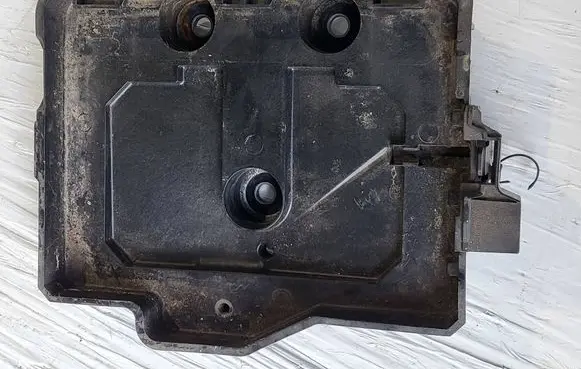 Renault Twingo III Battery box tray 648949124R A4535400040
