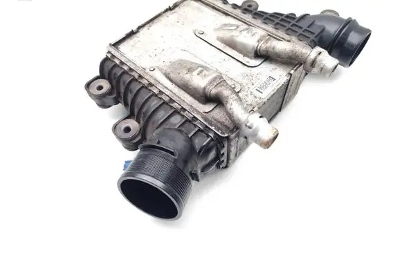 Land Rover Discovery Sport Intercooler radiator GJ32-9L440-AB