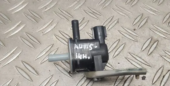 Valve vacuum
