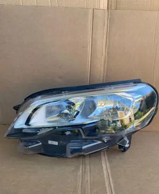 Peugeot Traveller Headlight/headlamp