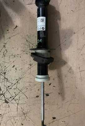 BMW X3 G01 Rear shock absorber/damper 6871801
