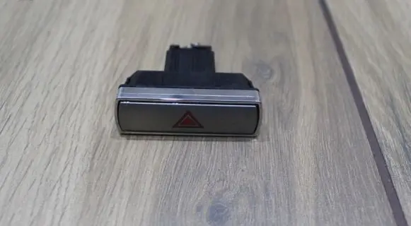 Ford S-MAX Hazard light switch XXX