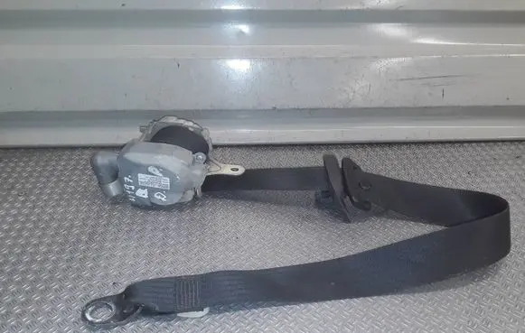 Toyota Aygo AB10 Front seatbelt 7P1170P