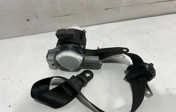 Ford Fiesta Front seatbelt 34146087A