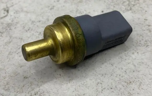 Coolant temperature sensor