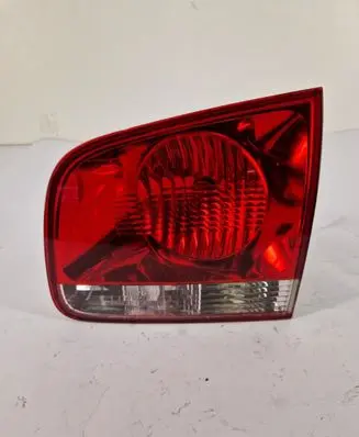 Volkswagen Touareg I Tailgate rear/tail lights 28268003