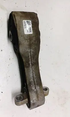 BMW X2 F39 Engine mount bracket 17276810