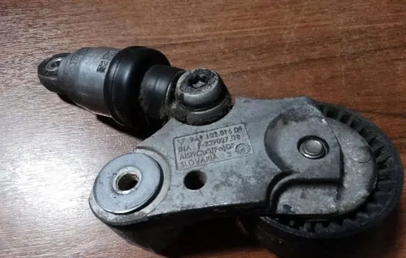 Porsche 911 991 Timing belt tensioner 