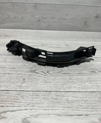 BMW 7 E65 E66 Rear bumper mounting bracket 511272758411 72758411