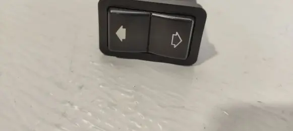 BMW 5 E39 Electric window control switch