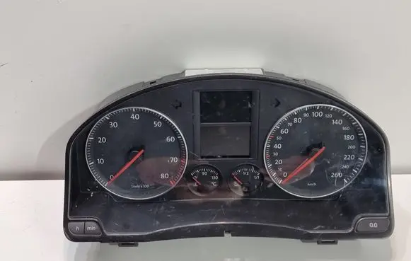 Volkswagen Golf Plus Speedometer (instrument cluster) 1K0920852A