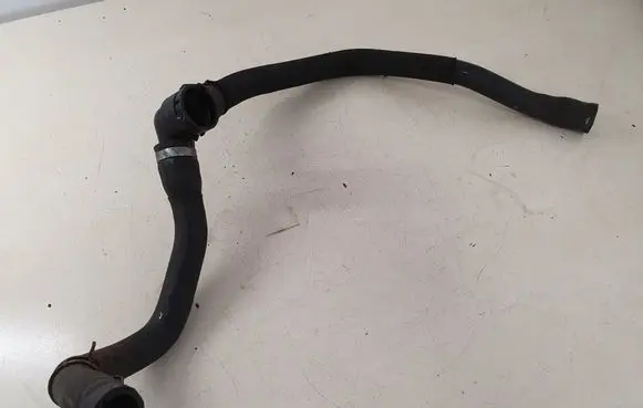 Ford Focus Engine coolant pipe/hose