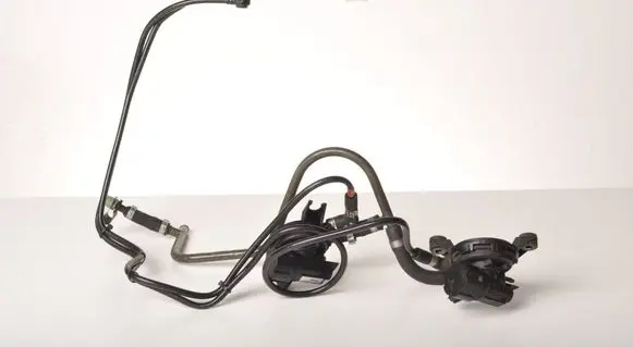 Aston Martin Vanquish V12 Valve vacuum LNC1515AA