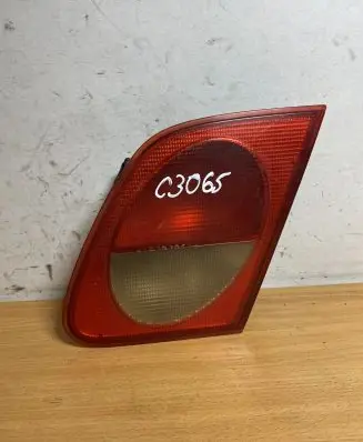 Mercedes-Benz E W210 Rear/tail lights A2108201064 C3065