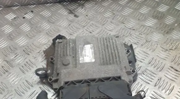 Opel Combo C Engine control unit/module 55194018 MJD6J0C6 7160006203
