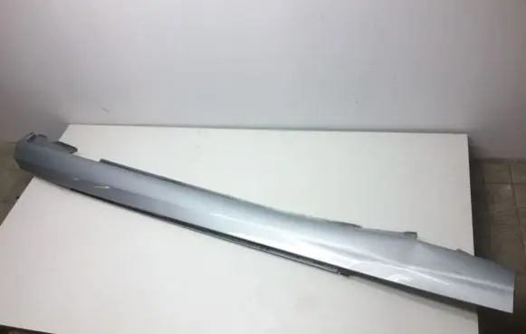 Mercedes-Benz CLK A209 C209 Sill