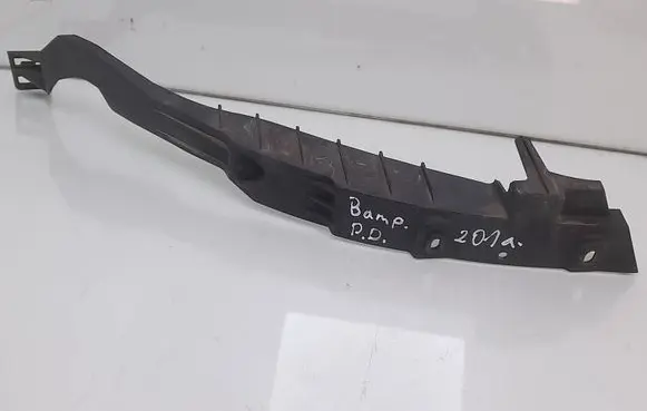 Front bumper mounting bracket