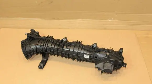 BMW X5 F15 Intake manifold 7811909