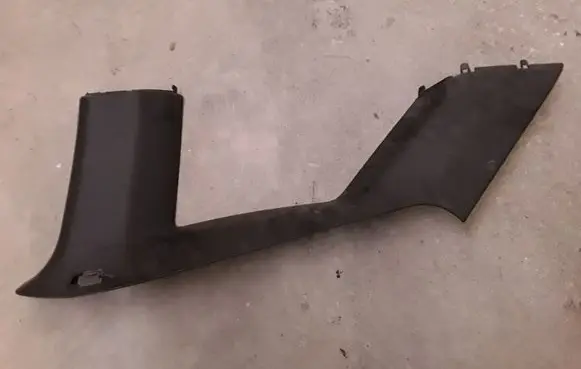 BMW i3 Rear seat side top trim 51437275669