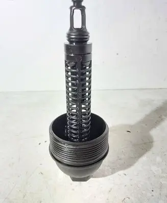 BMW 5 E60 E61 Oil filter cover 7789323