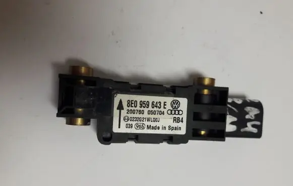Audi A4 S4 B6 8E 8H Airbag deployment crash/impact sensor 8E0959643E