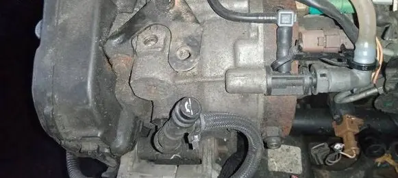 Renault Scenic II - Grand scenic II Fuel injection high pressure pump 8200057225