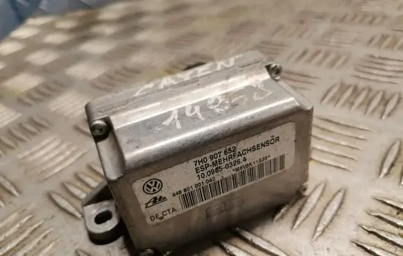 Porsche Cayenne (9PA) Yaw turn rate sensor 7H0907652