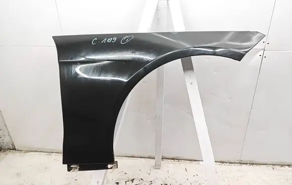 Mercedes-Benz E W212 Fender BLPPMBW212BFL