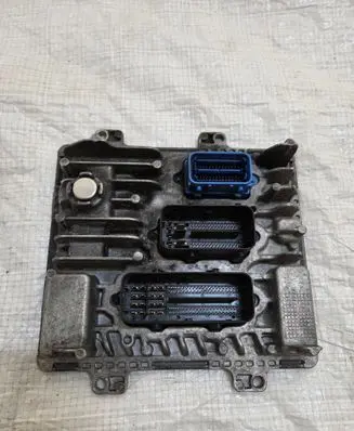 Opel Mokka Engine control unit/module 55491705