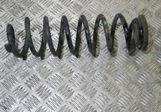 Skoda Yeti (5L) Rear coil spring 1K0512297D