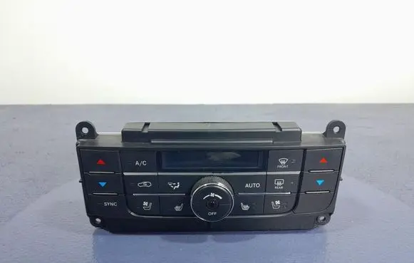 Jeep Grand Cherokee Climate control unit 68111110AQ