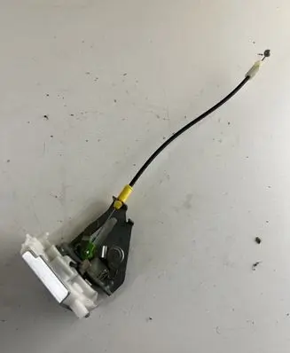 Peugeot 4007 Tailgate lock latch 