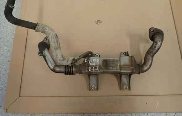 Toyota Corolla Verso AR10 EGR valve cooler 