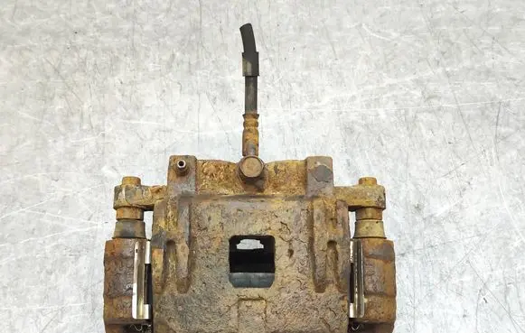 Isuzu D-Max Front brake caliper 