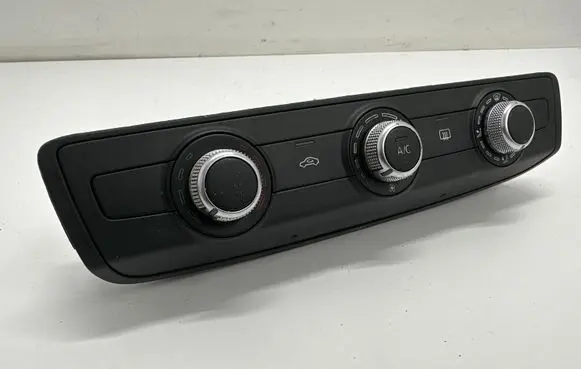 Audi A3 S3 8V Climate control unit 8V0820047F
