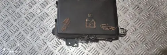 Maserati Quattroporte Fuse box set 670036386