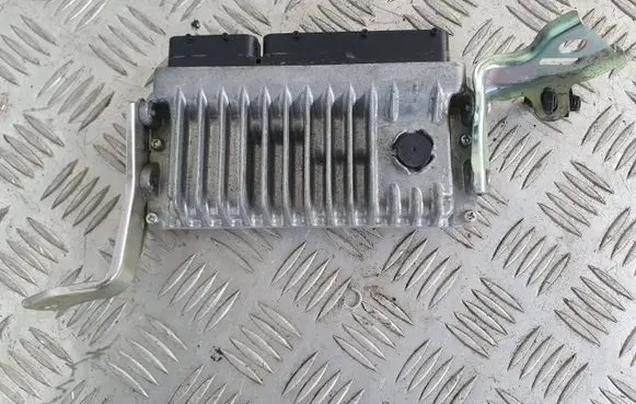 Toyota Auris E180 Engine control unit/module 896610ZU60