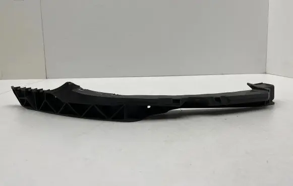 Skoda Superb B6 (3T) Front bumper mounting bracket 1Z0807184