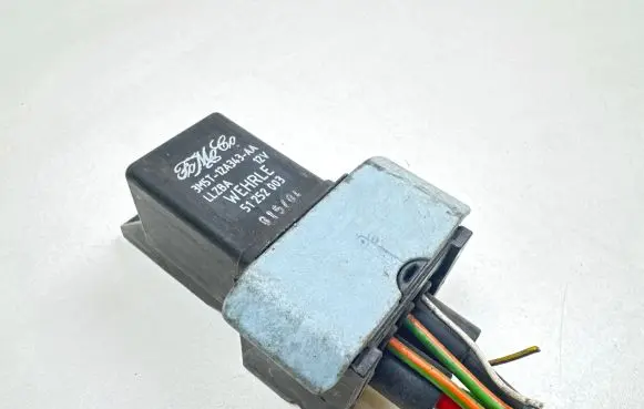 Ford Fiesta Glow plug pre-heat relay 3M5T12A343AA 51252003