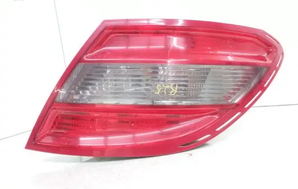 Mercedes-Benz C W204 Rear/tail lights 2048203064