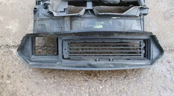 Renault Scenic IV - Grand scenic IV Radiator support slam panel 625000833R