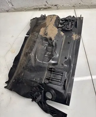 Mercedes-Benz S C217 Other engine bay part A2536207800 4013231C