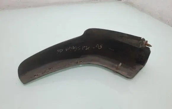 Chrysler Voyager Front mudguard 