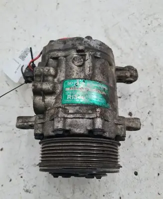 Volkswagen Golf V Air conditioning (A/C) compressor (pump)