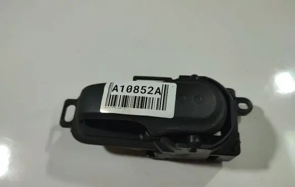 Nissan Note (E11) Front door interior handle 90000005