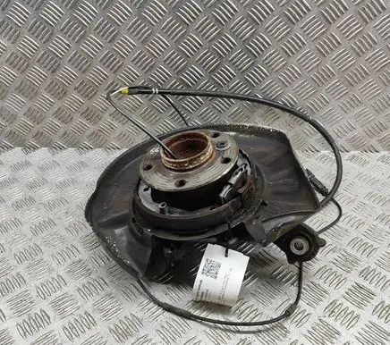 BMW 4 F32 F33 Rear wheel hub 6797507