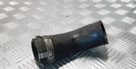 Intercooler hose/pipe