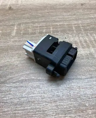 Ford Fusion II Air quality sensor FL3H19T562A