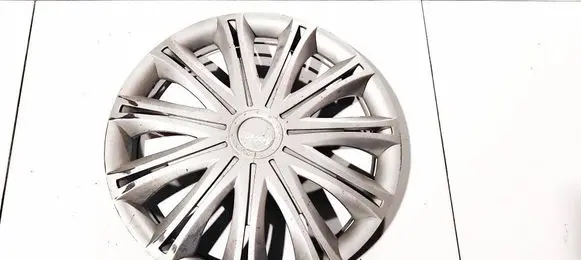 Mitsubishi Colt R14 wheel hub/cap/trim 